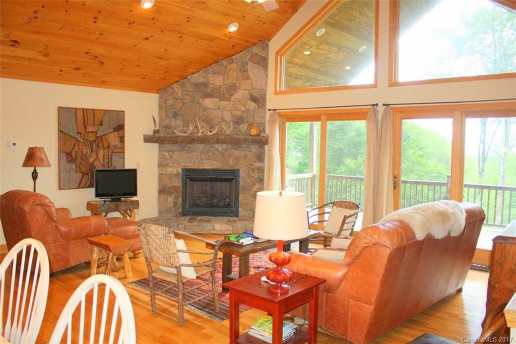 Wolf Laurel - Residential