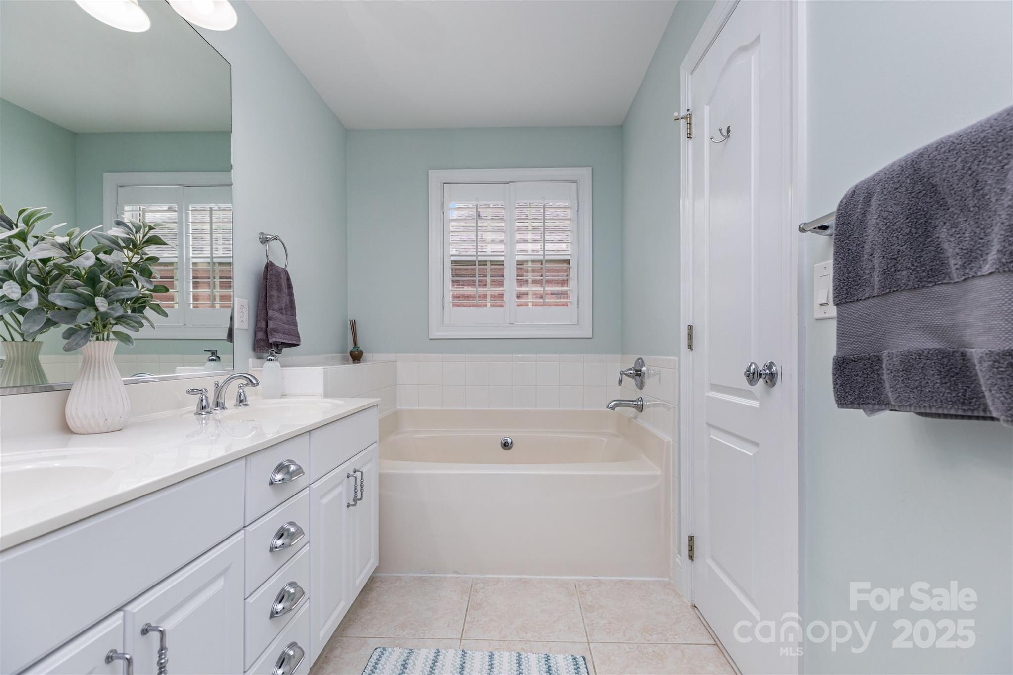 Bonnie Briar - Residential