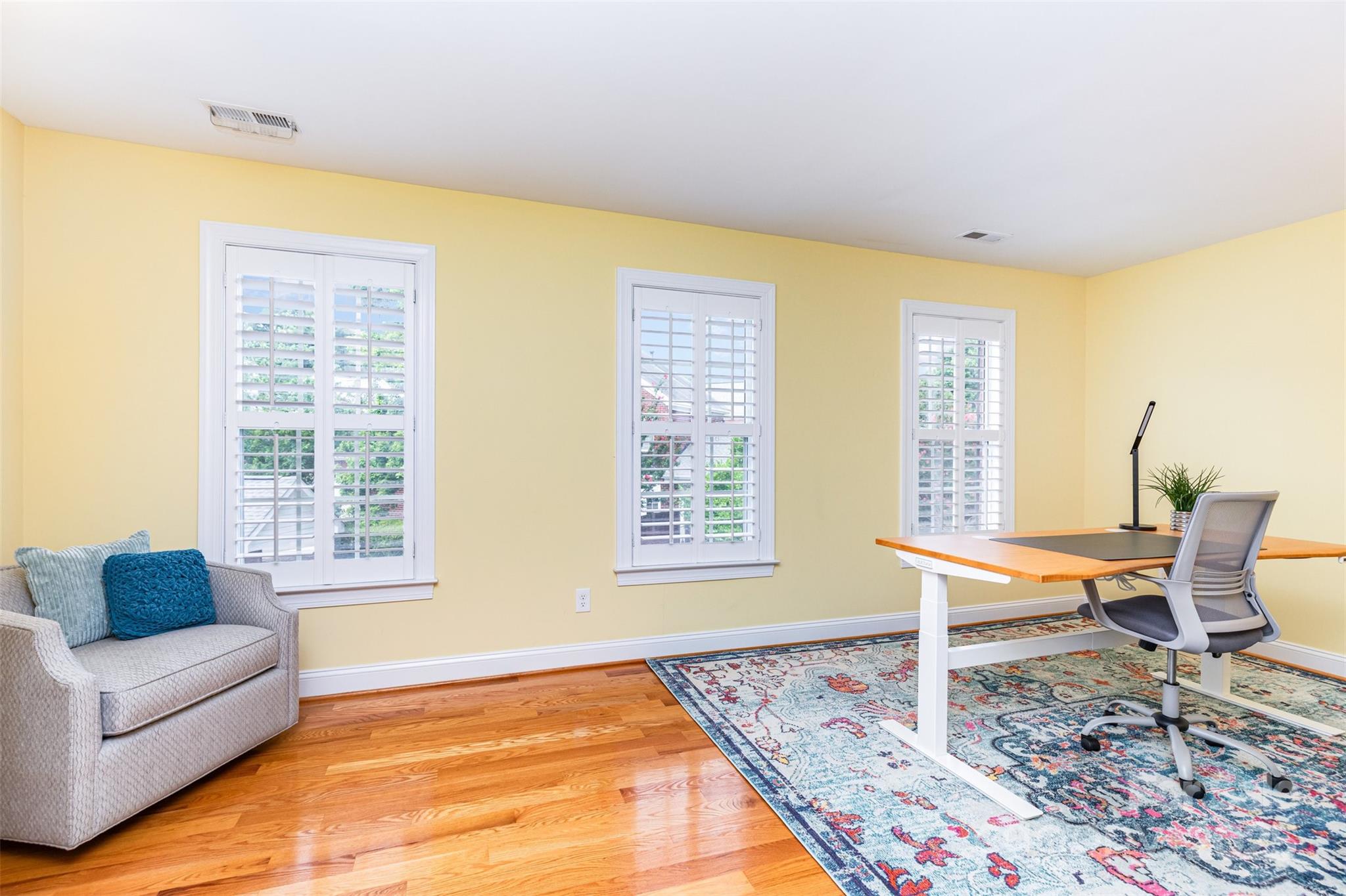 Bonnie Briar - Residential