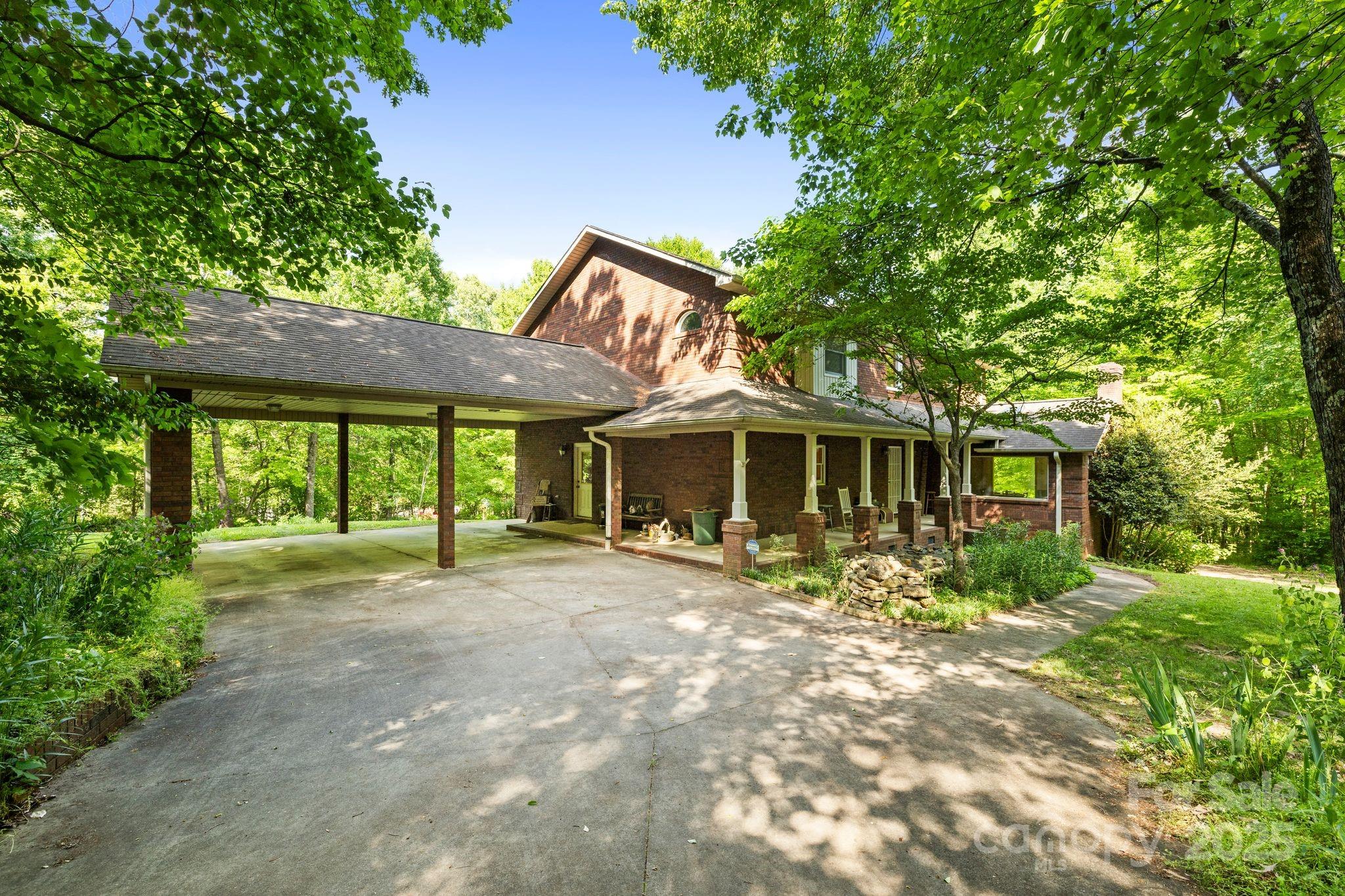 332 York Spann Road