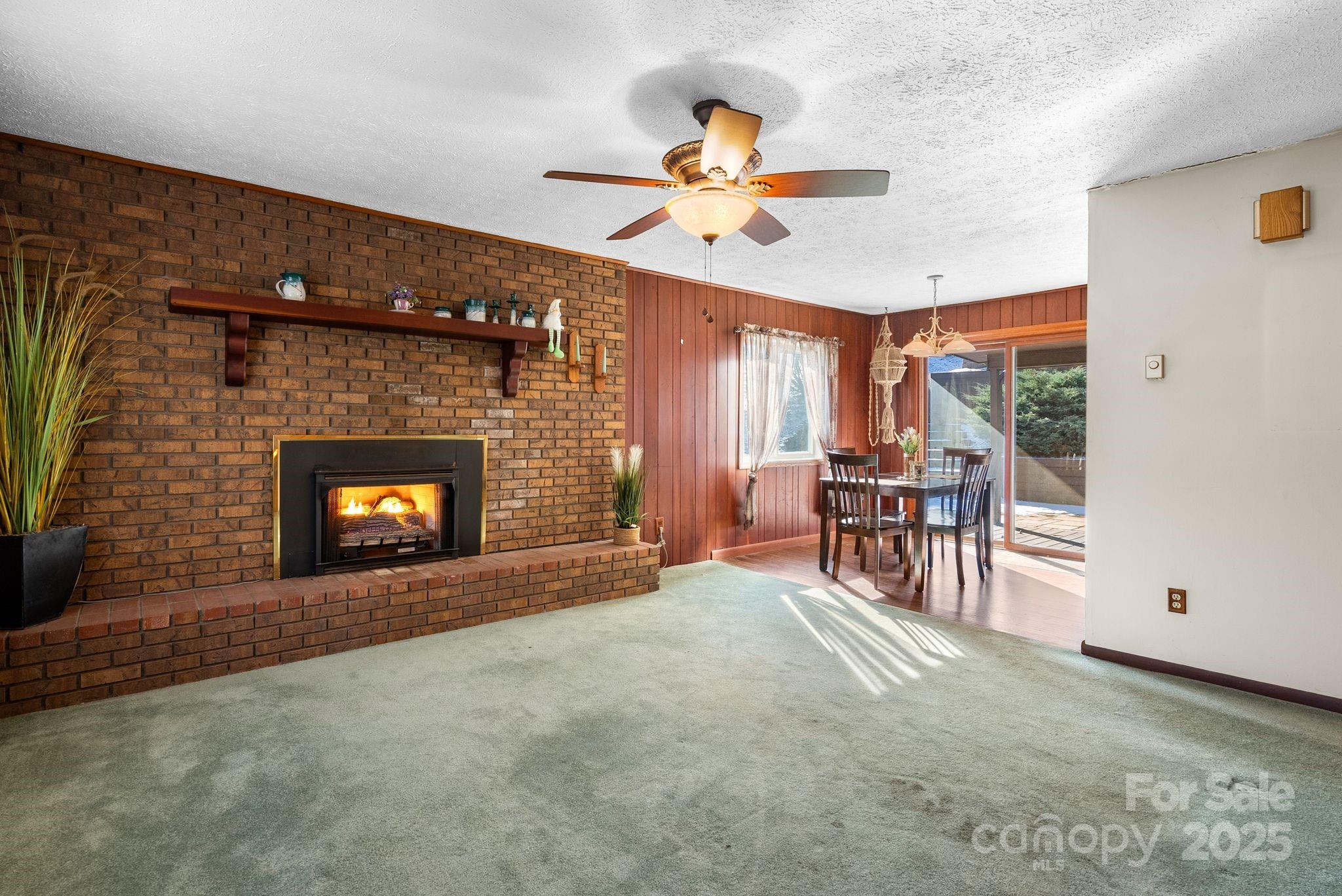 100 Beech Valley Estate