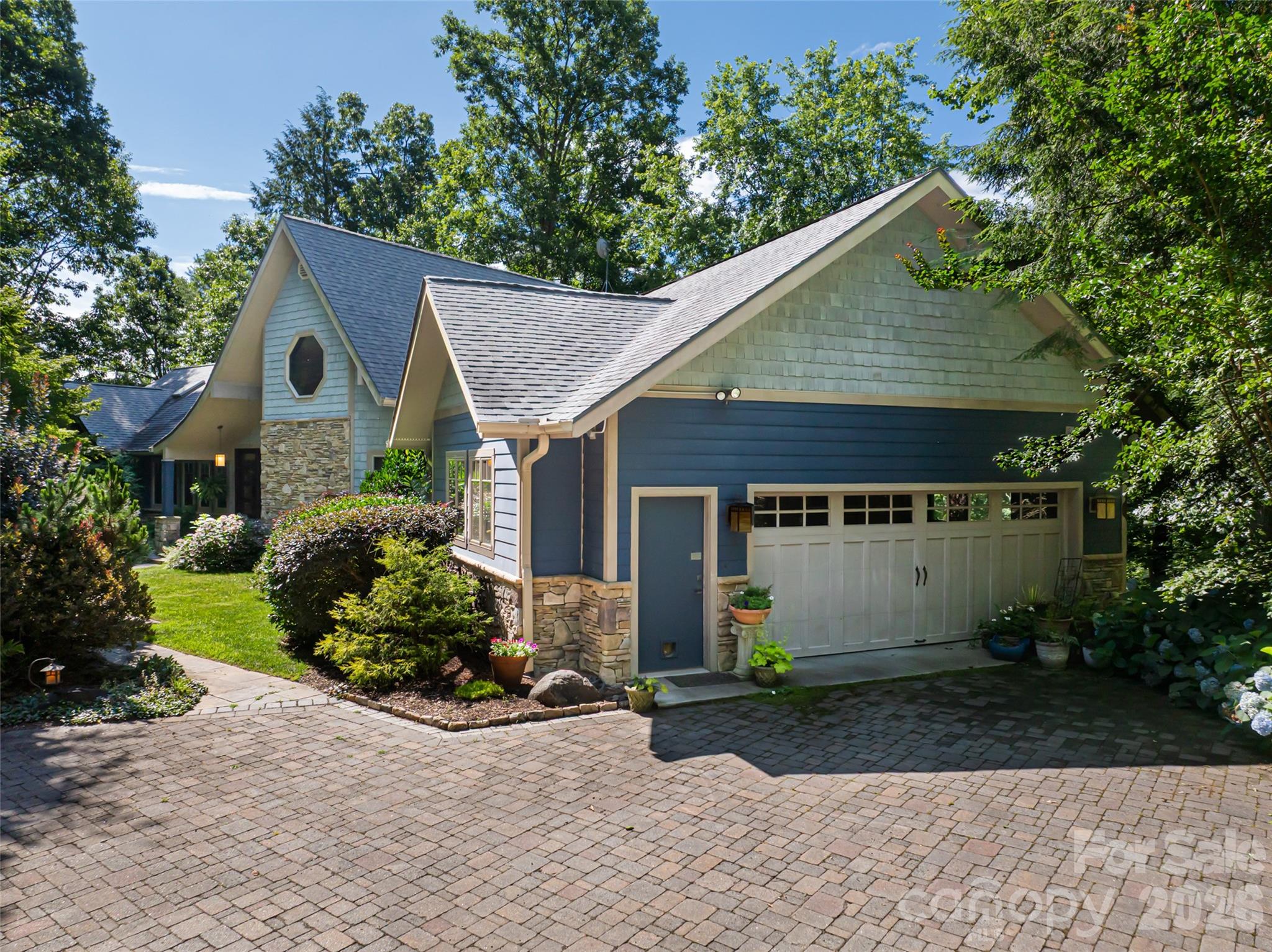 Whites Lake - Residential