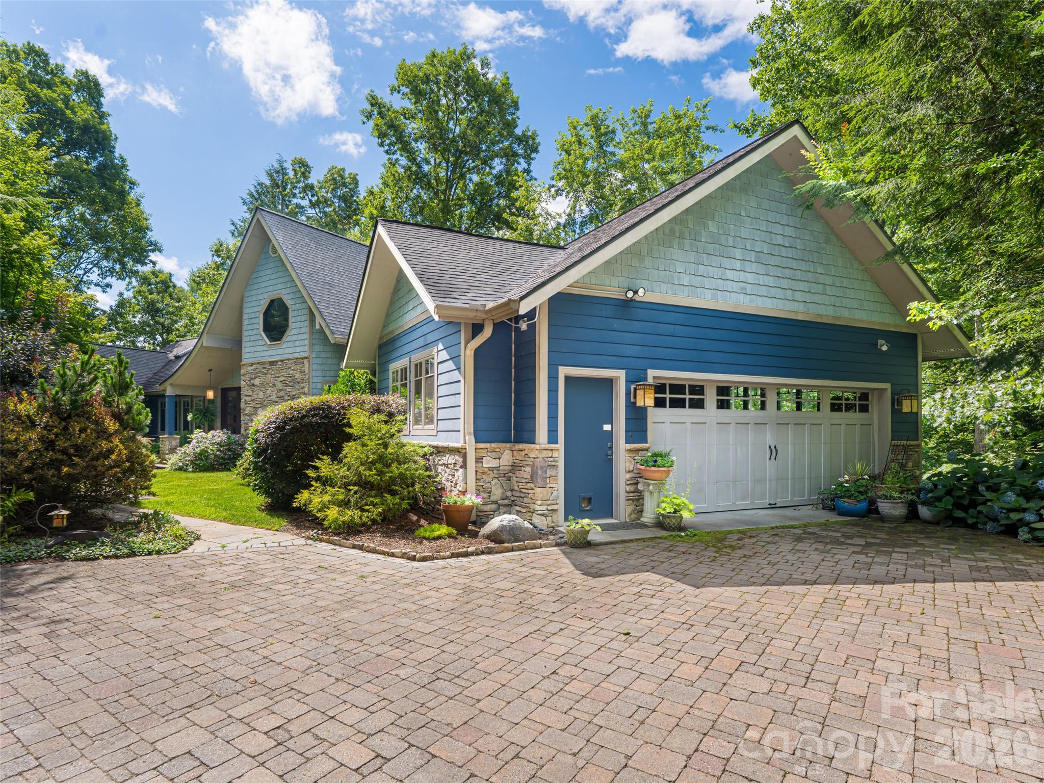 Whites Lake - Residential