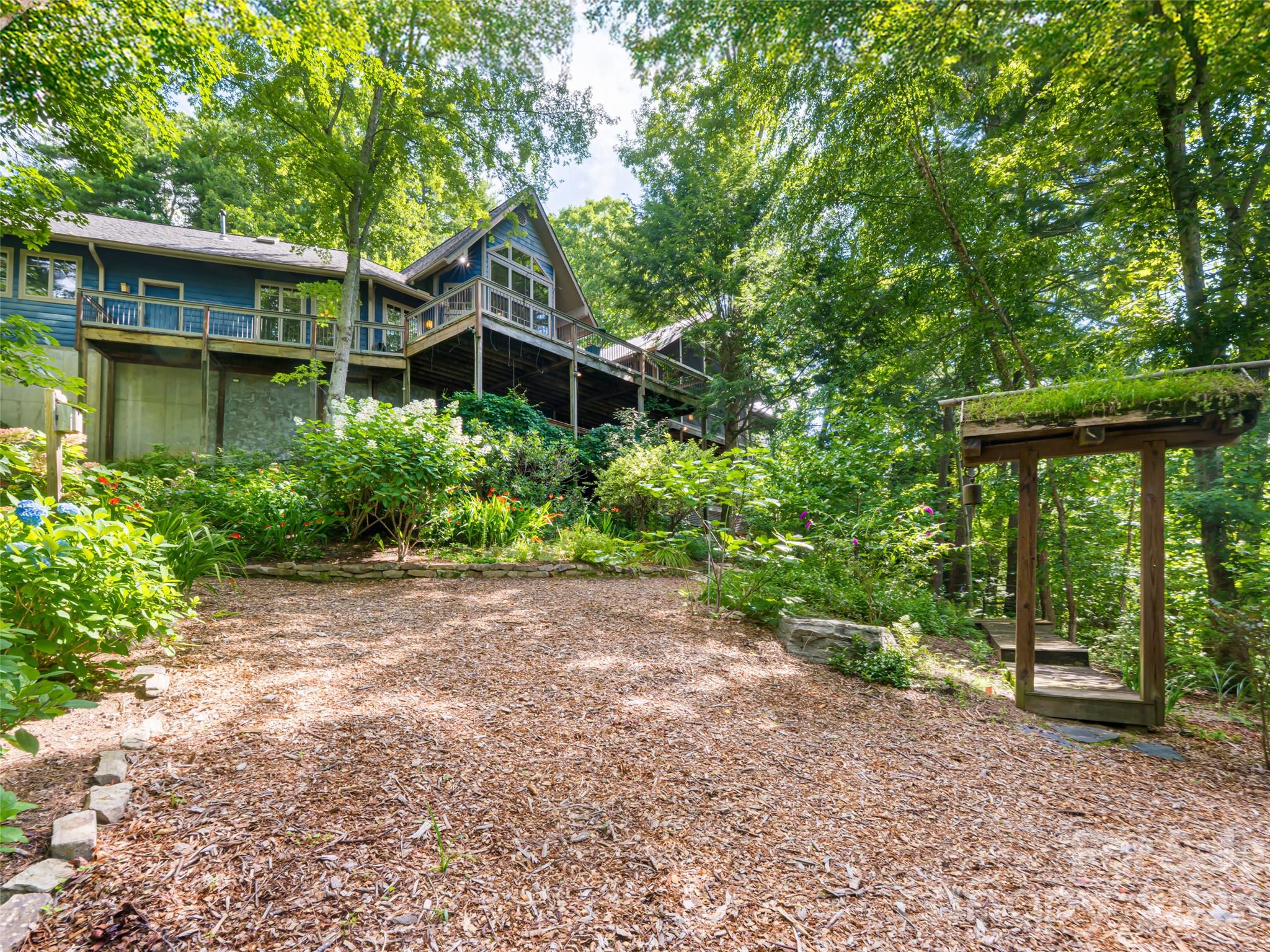 Whites Lake - Residential