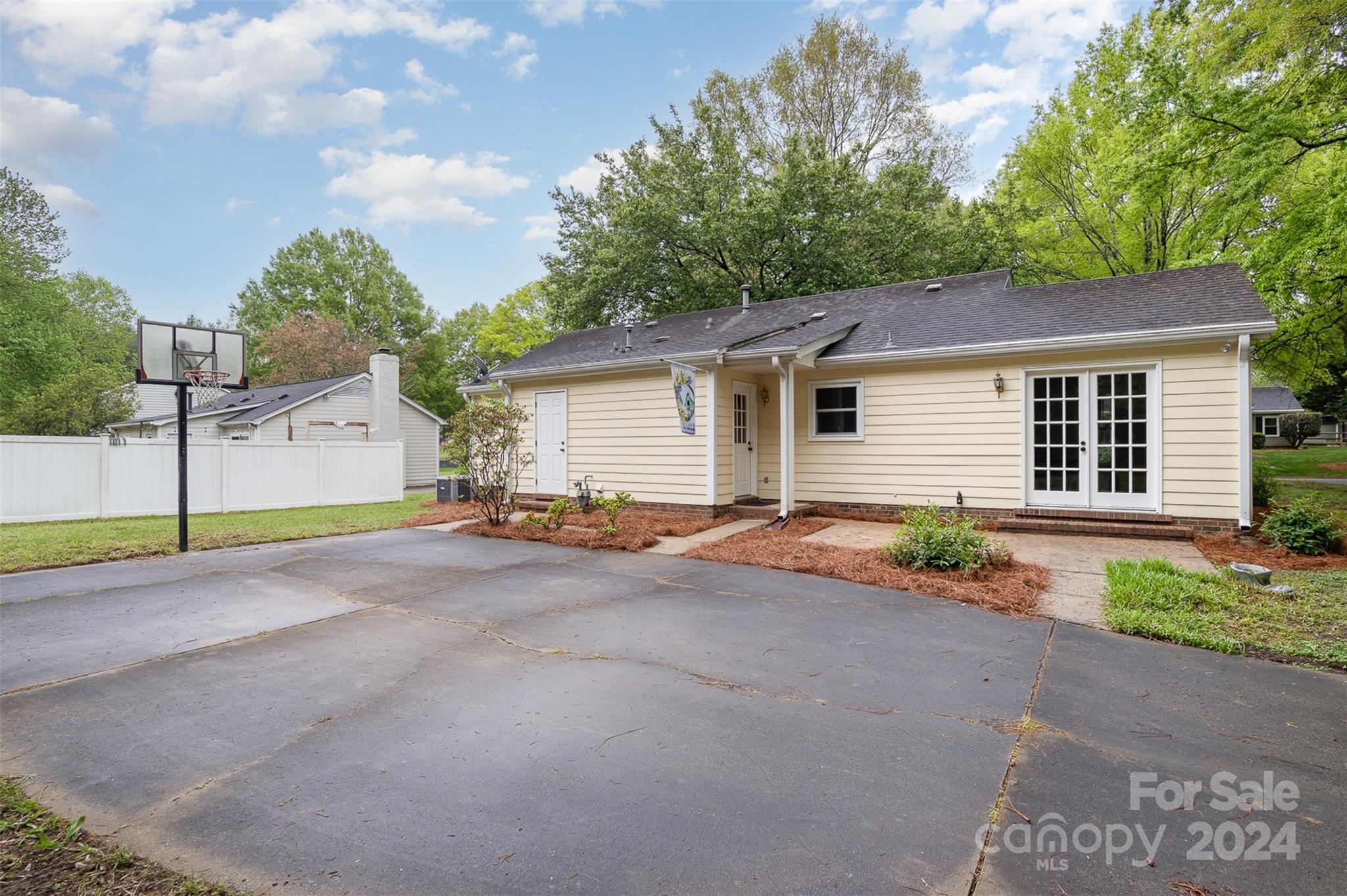 Brandon Forest - Residential