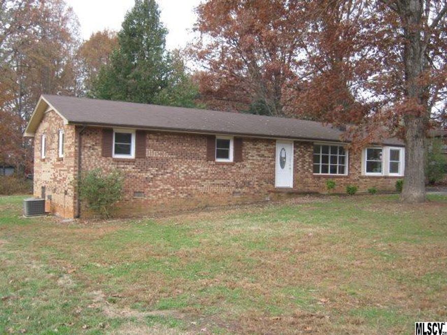 Foreclosure. Full brick ranch. Well Water, Septic. Level backyard, mature shade trees. Spacious 1,500 square feet. Nice sunroom/den. See pictures for damages. This property is now under auction terms. This property is subject to a 5% buyer’s premium pursuant to the Auction Terms & Conditions (minimums may apply). This is a reserve auction and all offers are subject to seller approval. Please contact listing agent for details.