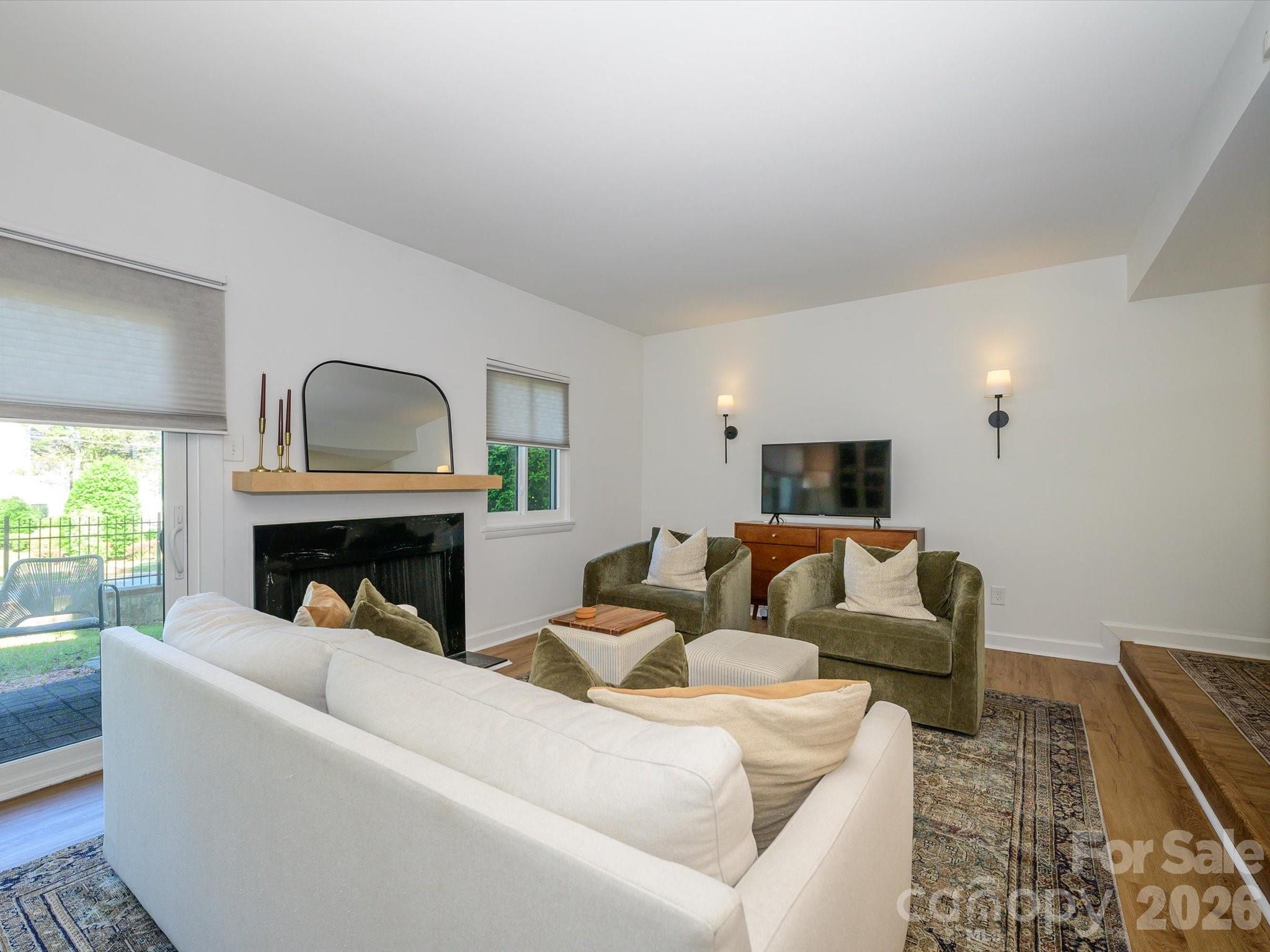 Sir Johns Hill - Residential