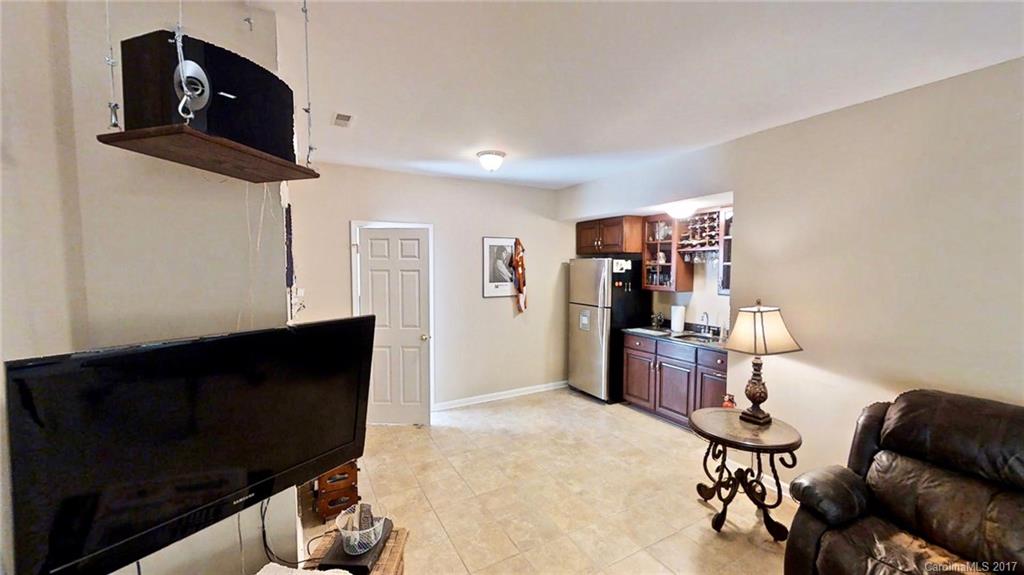 Knightsbridge - Residential