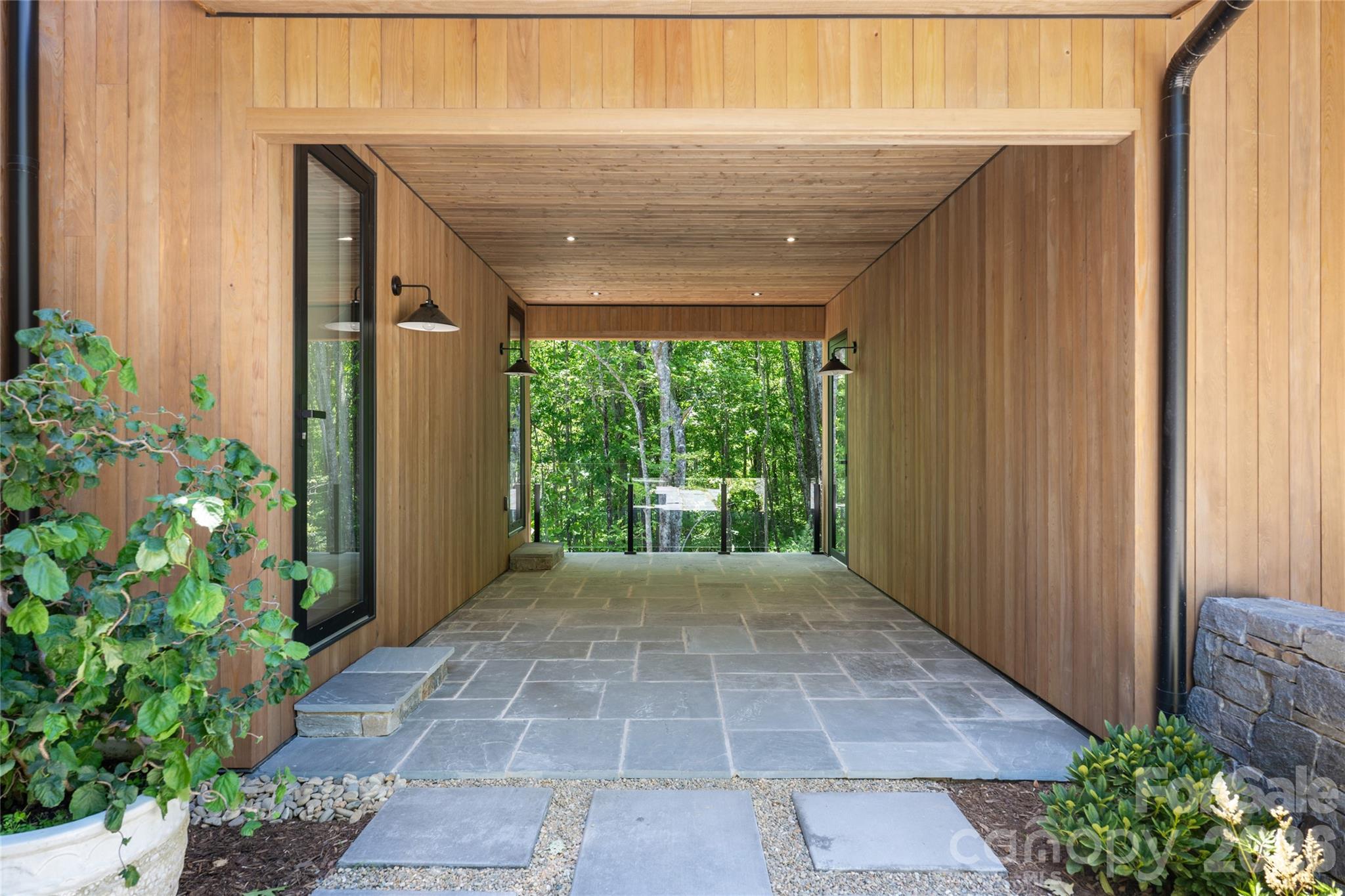 140 Panther Summit Drive