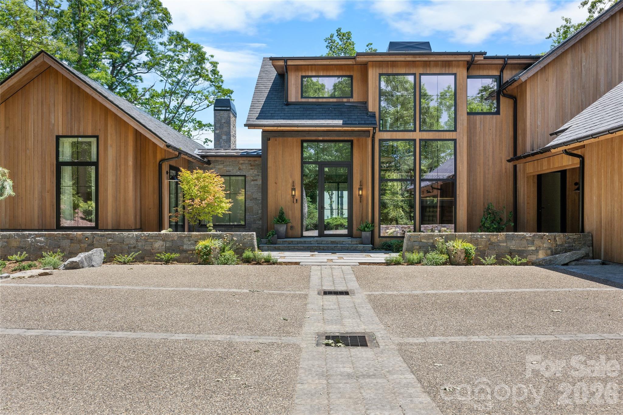 140 Panther Summit Drive