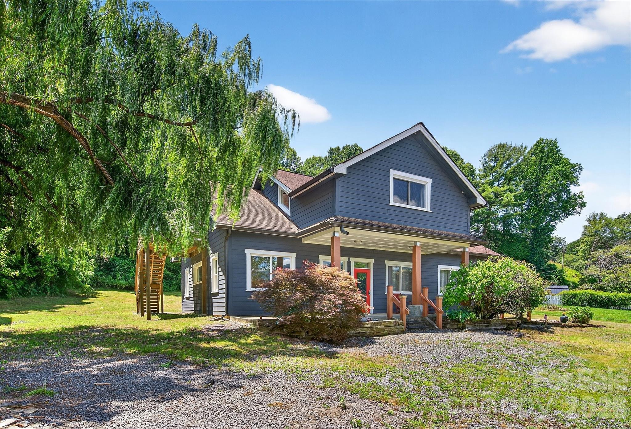 626 Old Lytle Cove Road