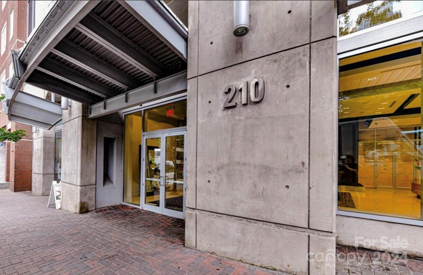 Avenue Condominiums - Residential