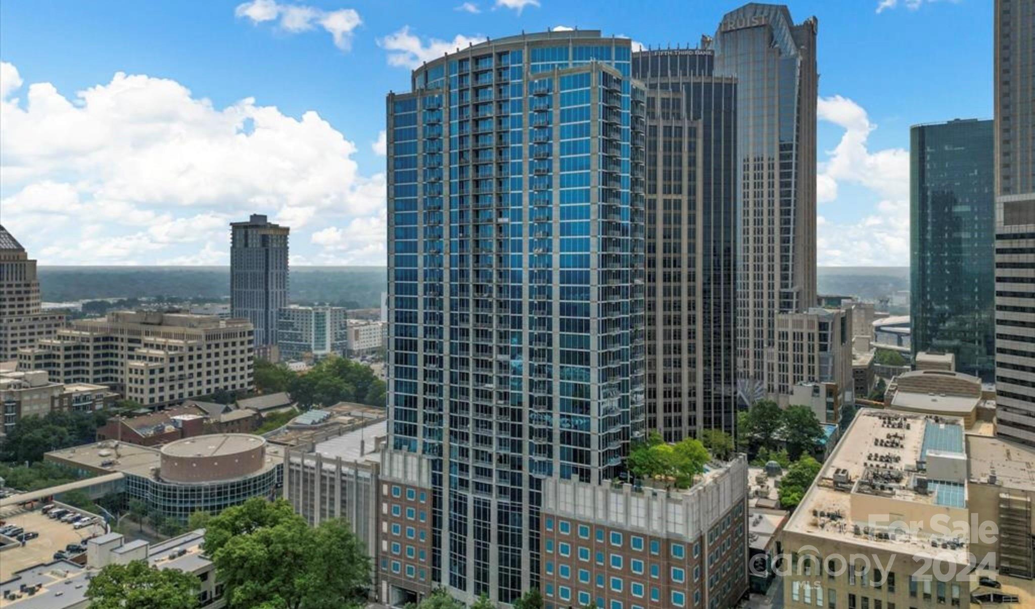 Avenue Condominiums - Residential