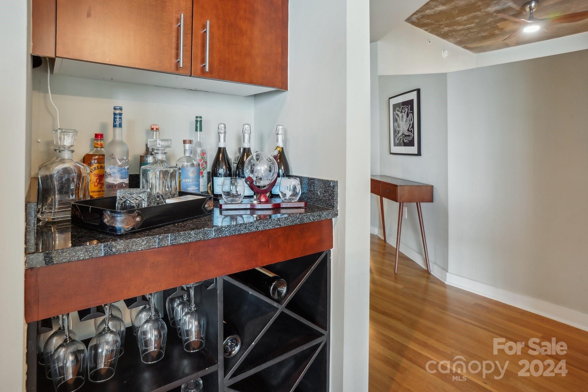 Avenue Condominiums - Residential