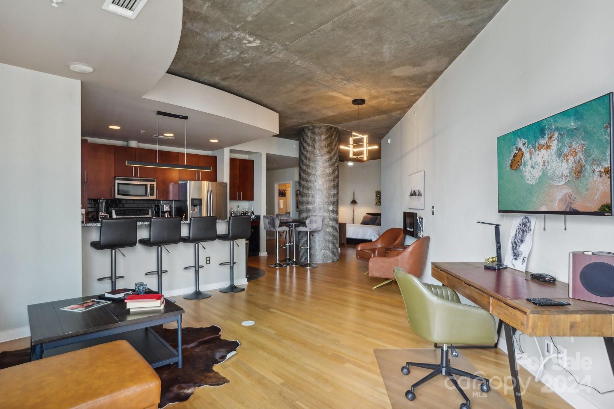 Avenue Condominiums - Residential