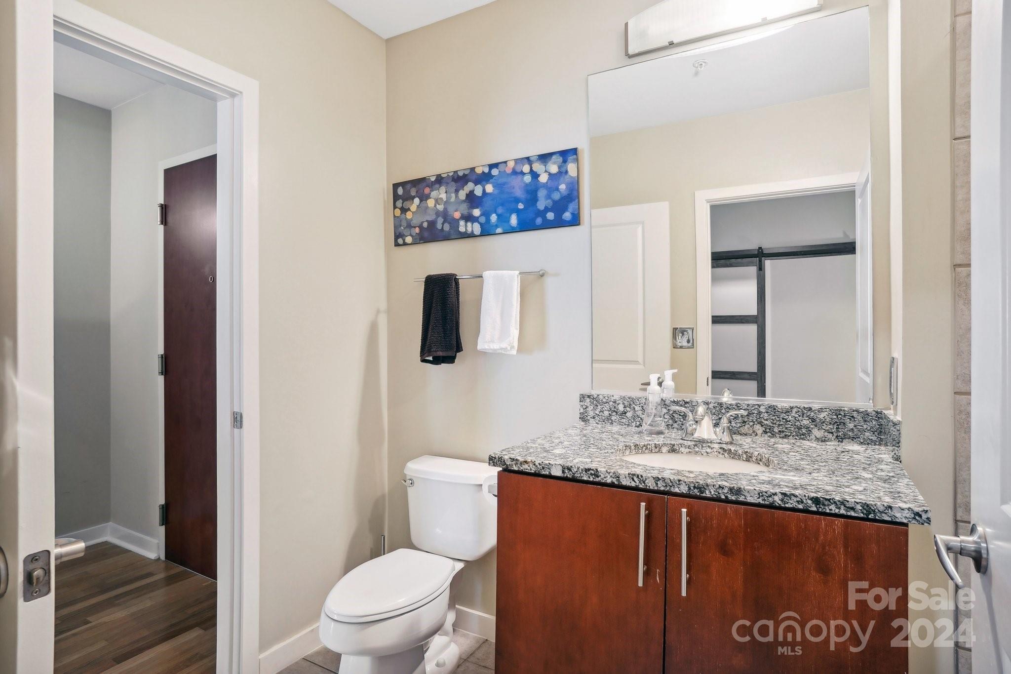 Avenue Condominiums - Residential