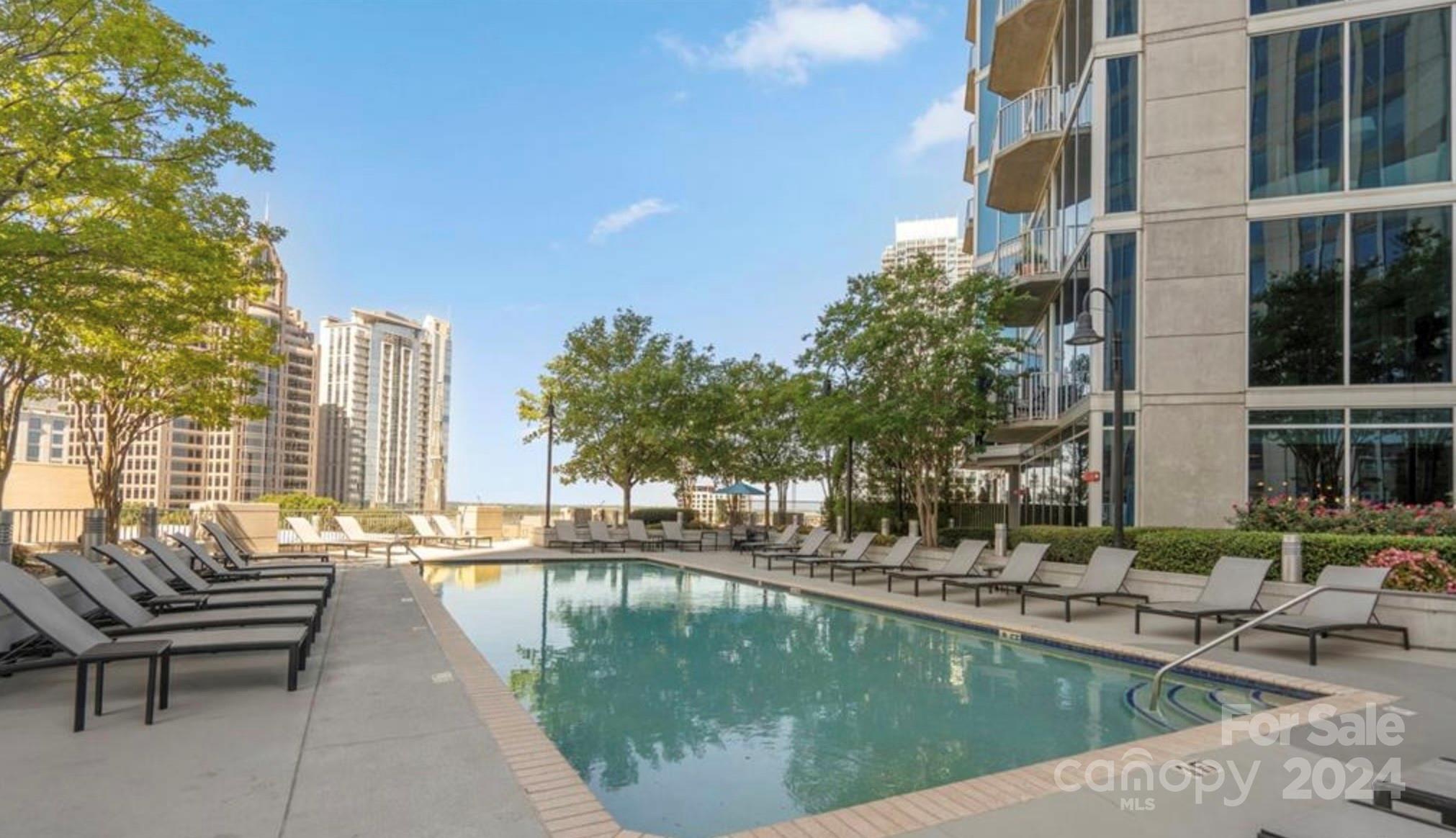 Avenue Condominiums - Residential