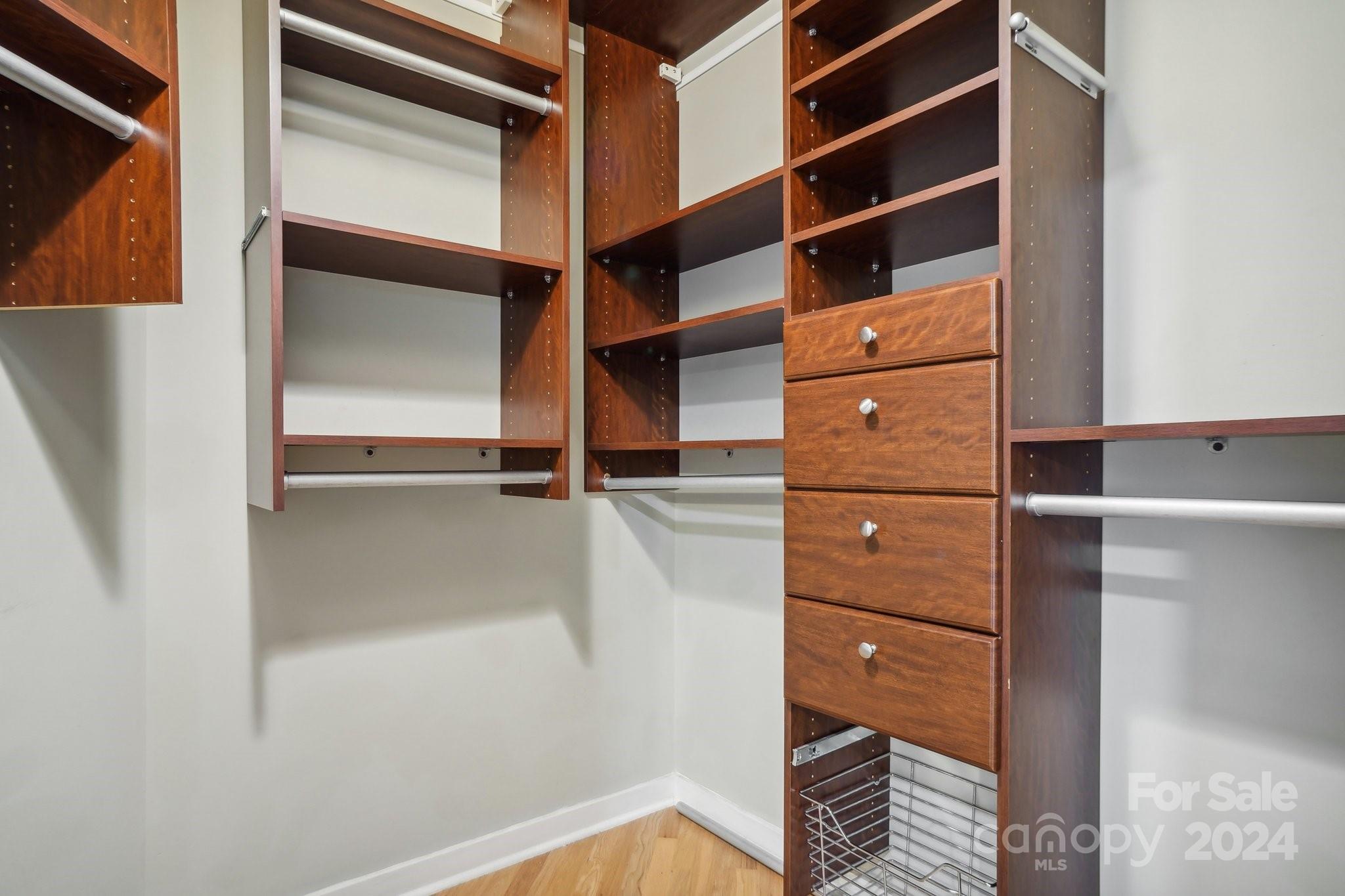 Avenue Condominiums - Residential