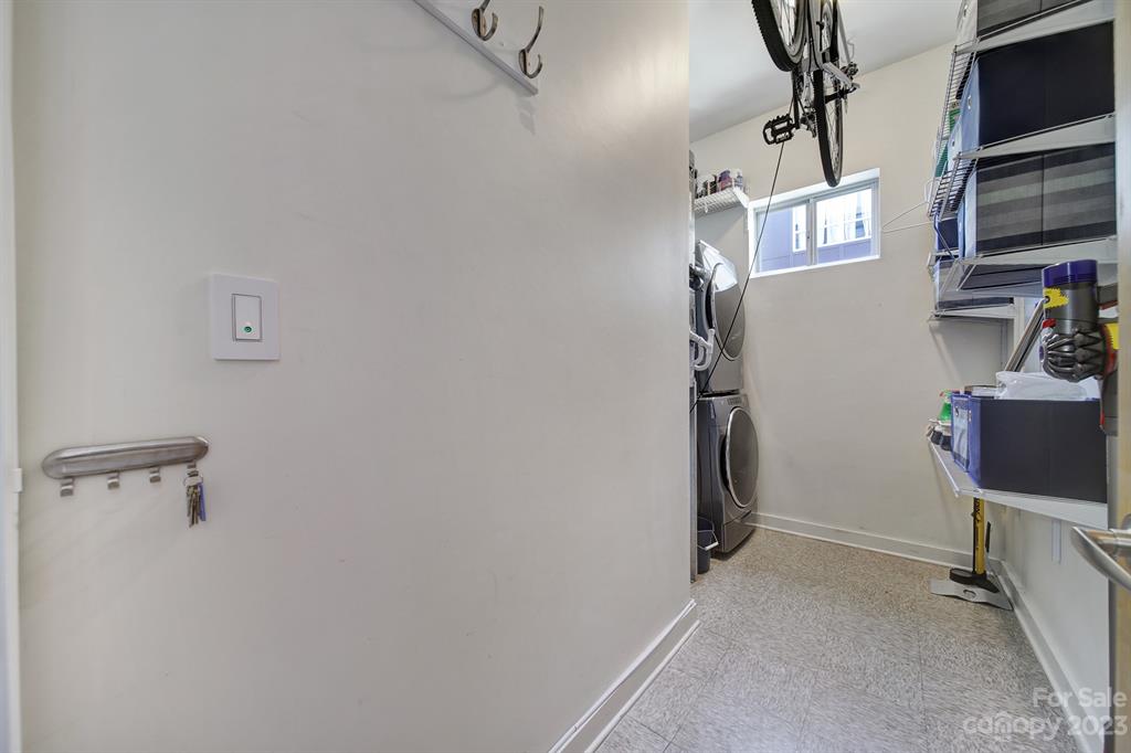 Plaza Vu - Residential