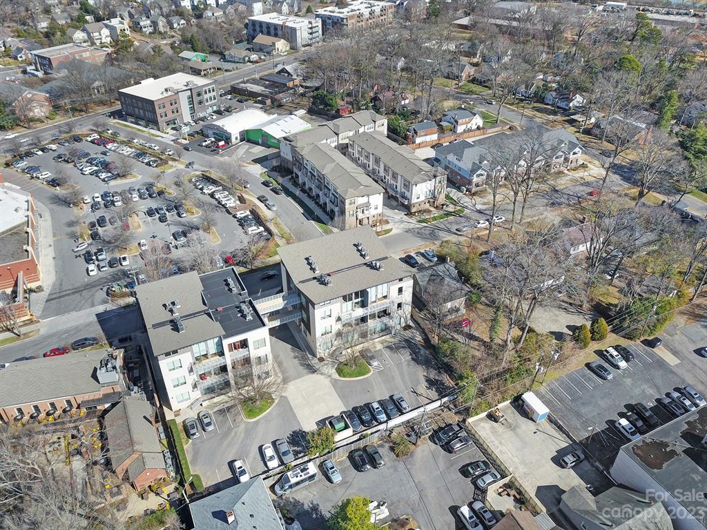 Plaza Vu - Residential