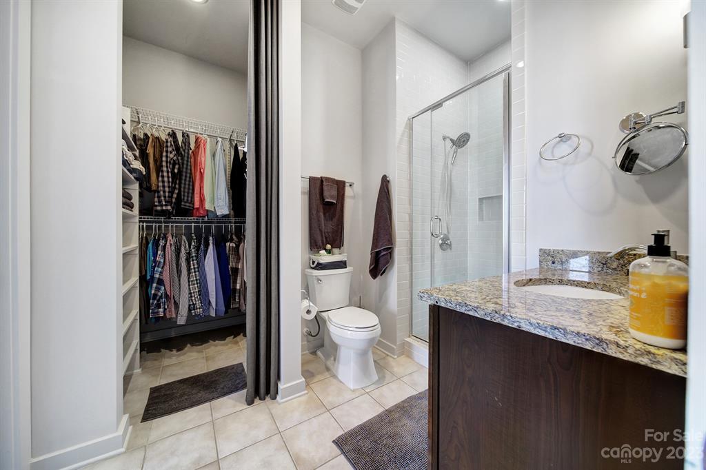 Plaza Vu - Residential