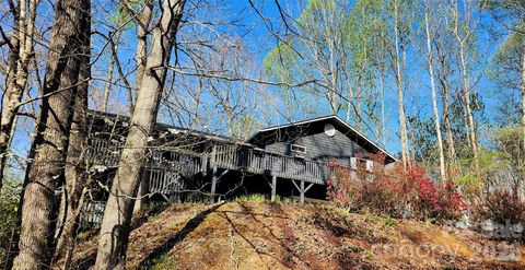 Photo of 400 Indian Trail, Franklin, NC 28734 (MLS # 4363989)