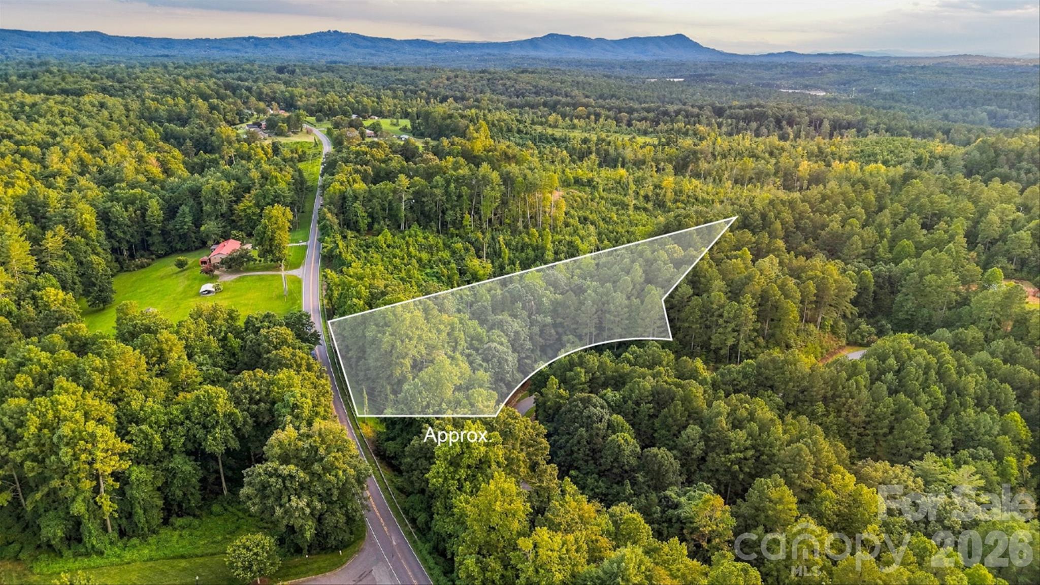 1207 Lake Vista Drive NE