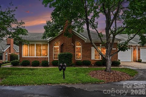 Photo of 11341 Olde Turnbury Court, Charlotte, NC 28277 (MLS # 4397405)