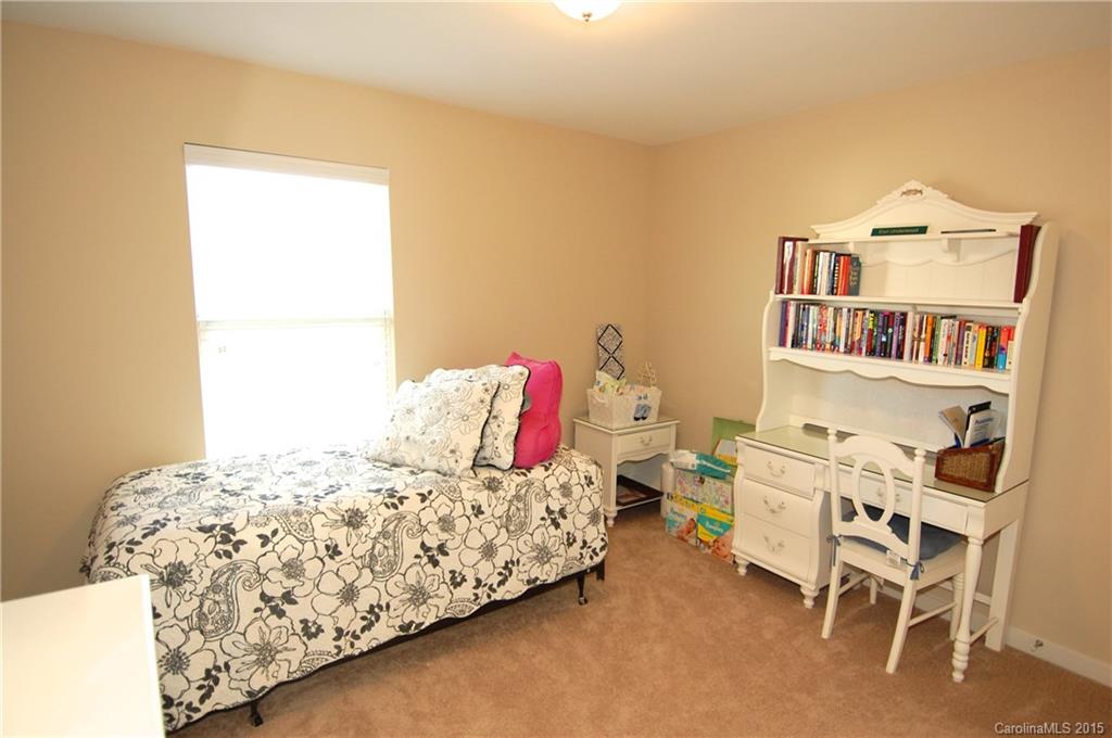 Steele Meadows - Residential