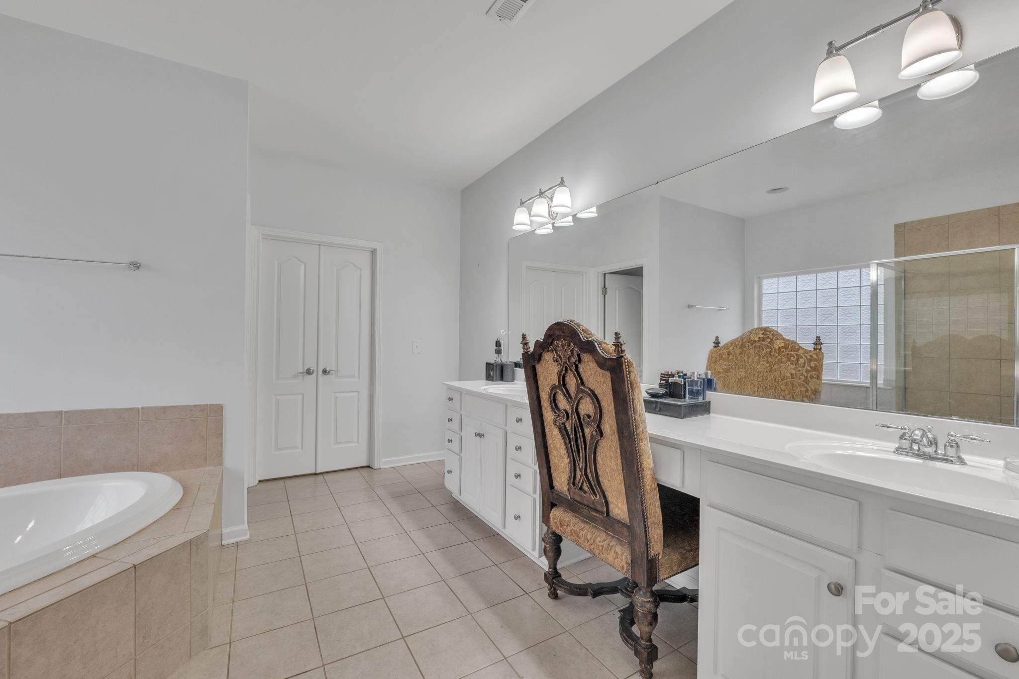 Reserve At Gold Hill - Residential