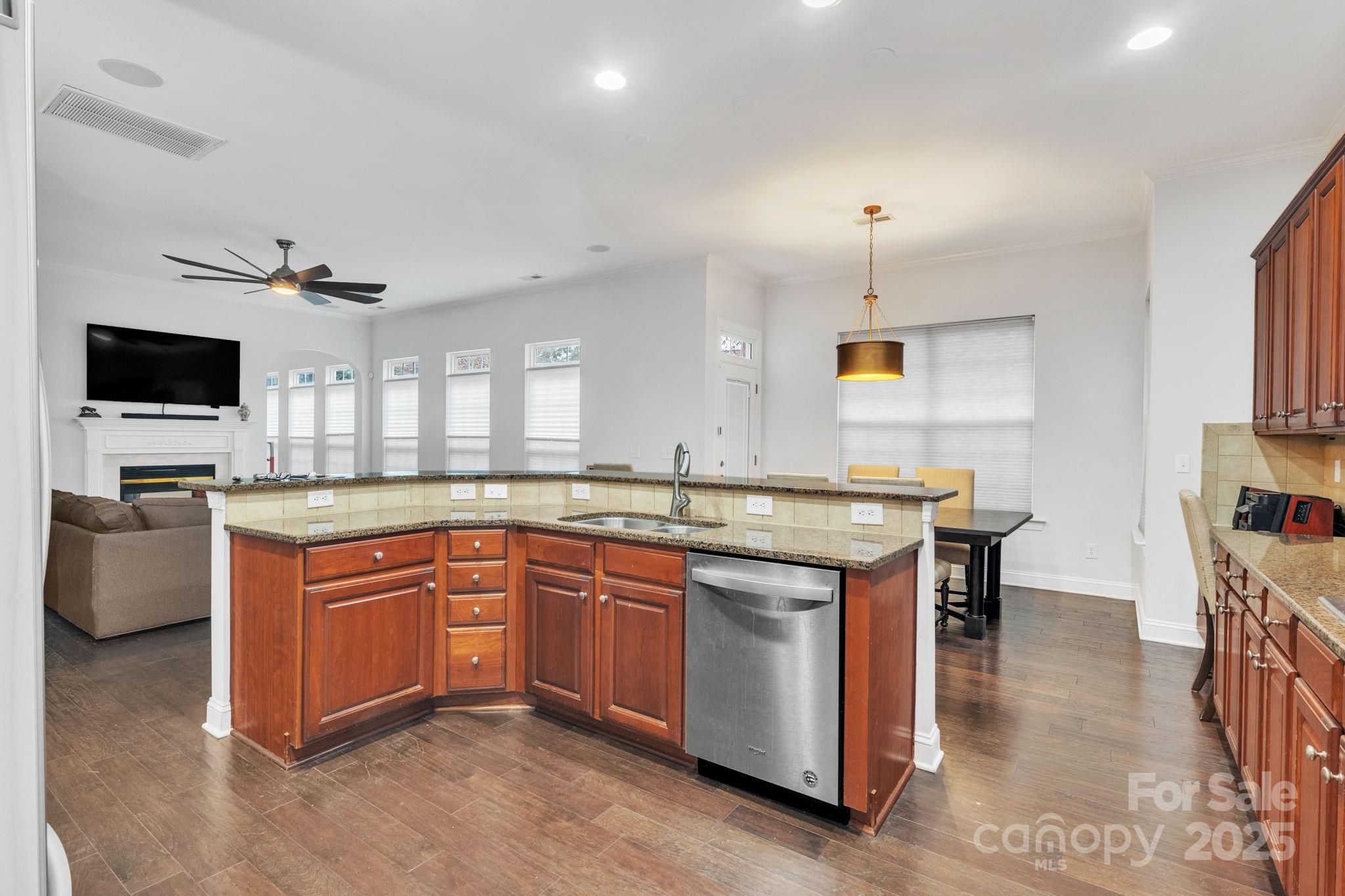 Reserve At Gold Hill - Residential