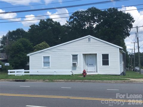 Photo of 402 N Broad Street #A, Gastonia, NC 28054 (MLS # 4384955)