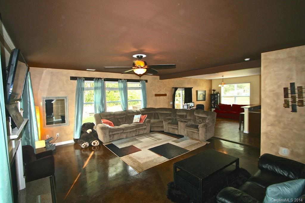 Riverdale - Residential Lease