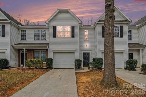 7611 Abigail Glen Drive Charlotte NC 28212