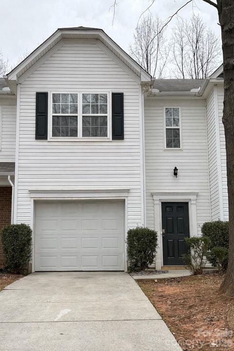 7611 Abigail Glen Drive Charlotte NC 28212