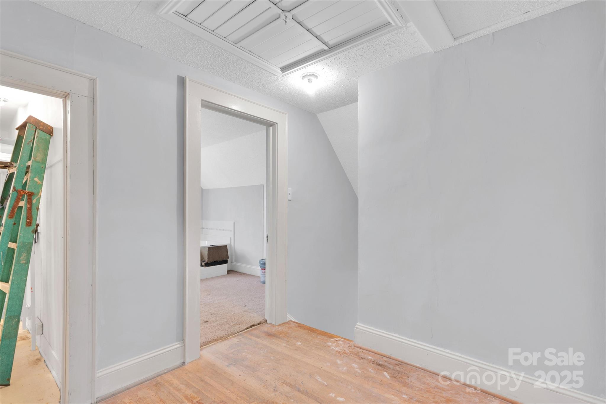 Woodside - Residential