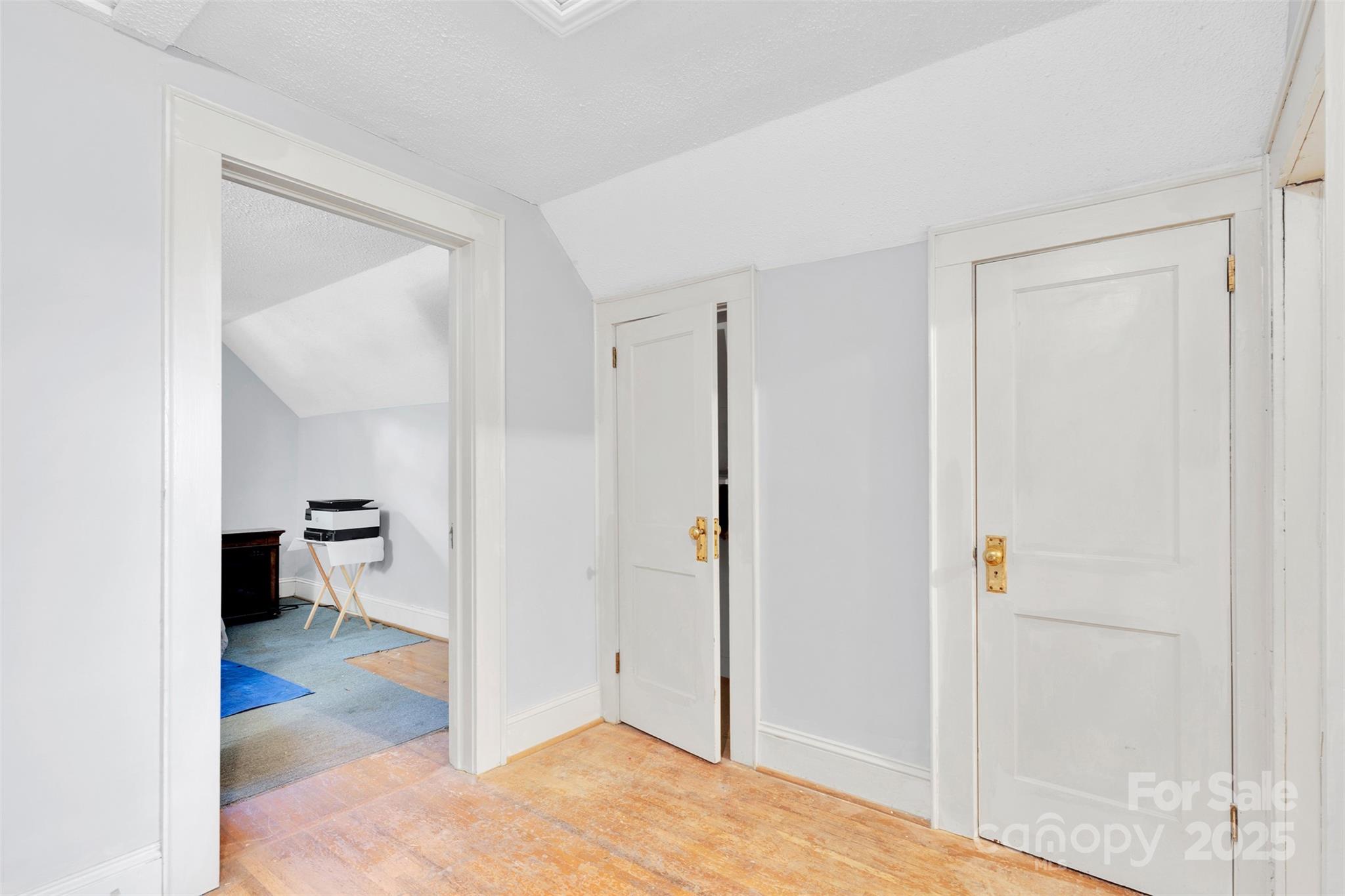 Woodside - Residential