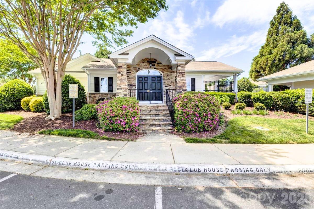 Fieldstone - Residential