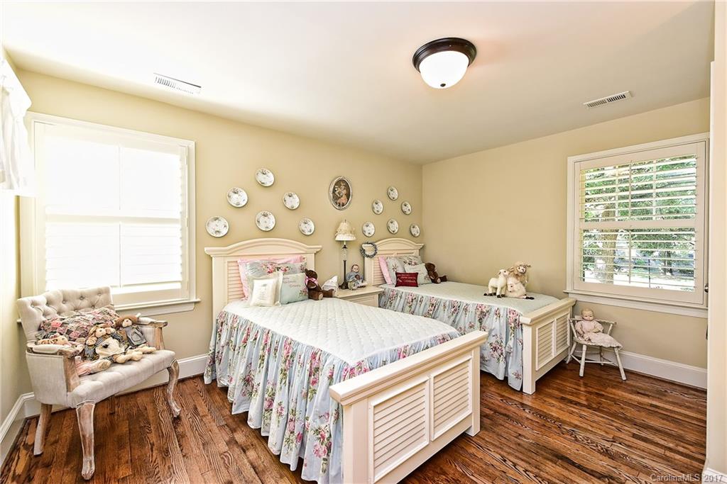 Sherwood Forest - Residential