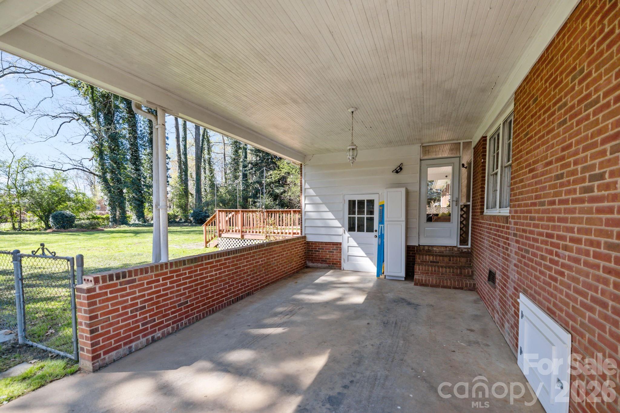 Lake Forest - Residential