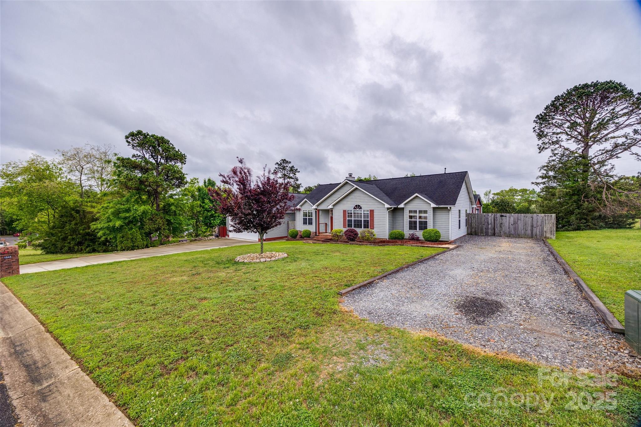 Wimbleton Woods - Residential