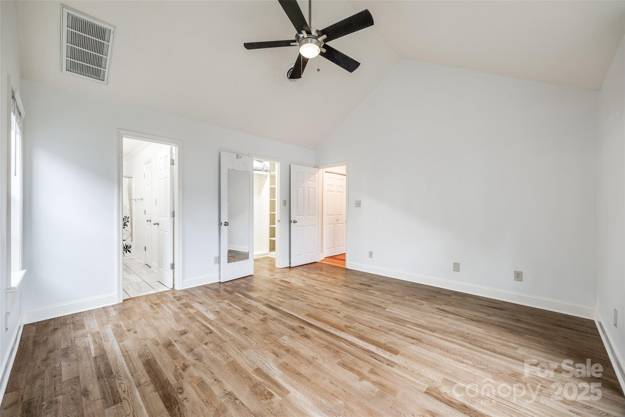 Wimbleton Woods - Residential