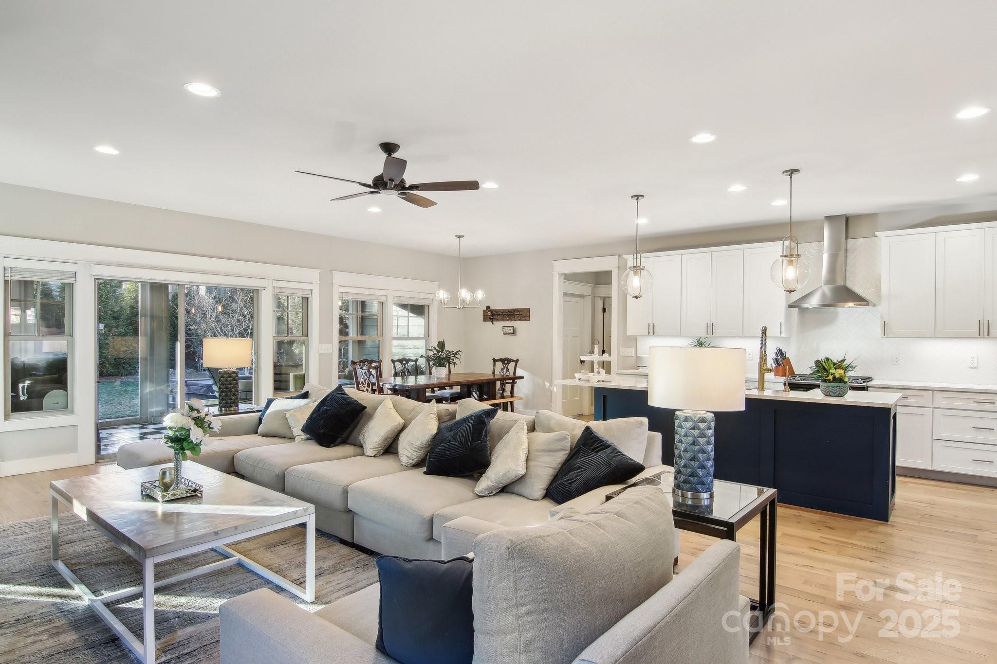 Hollabrook Farm - Residential