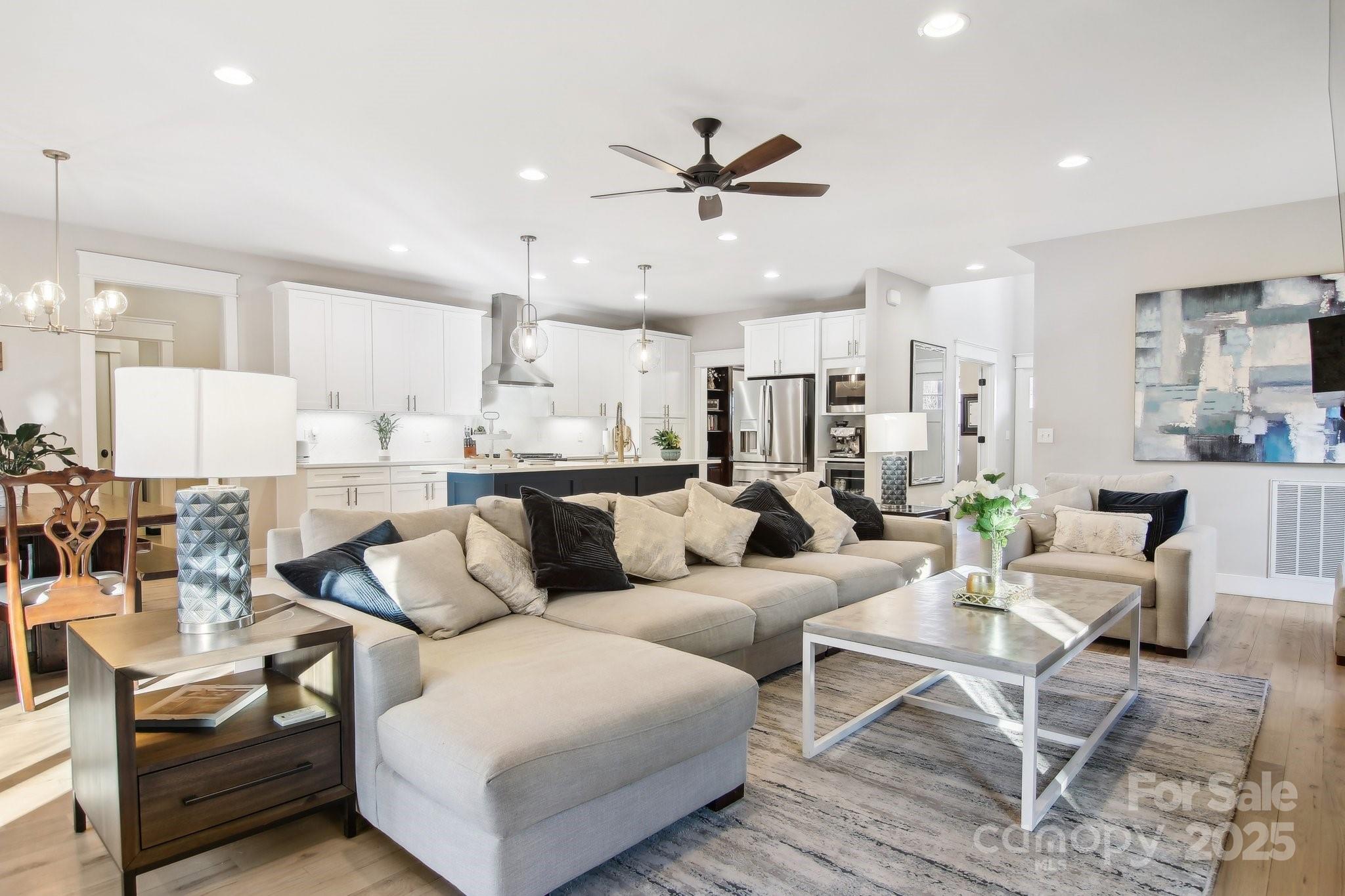 Hollabrook Farm - Residential