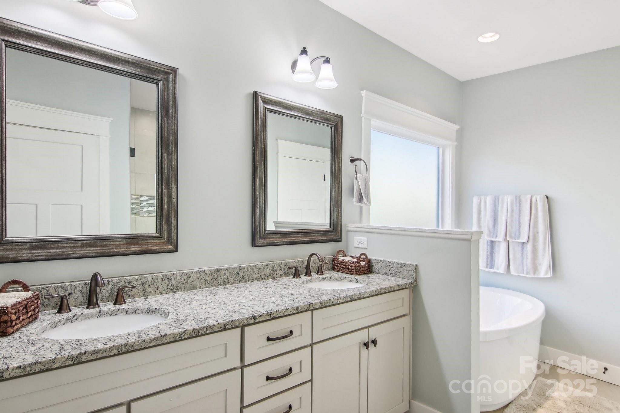 Hollabrook Farm - Residential