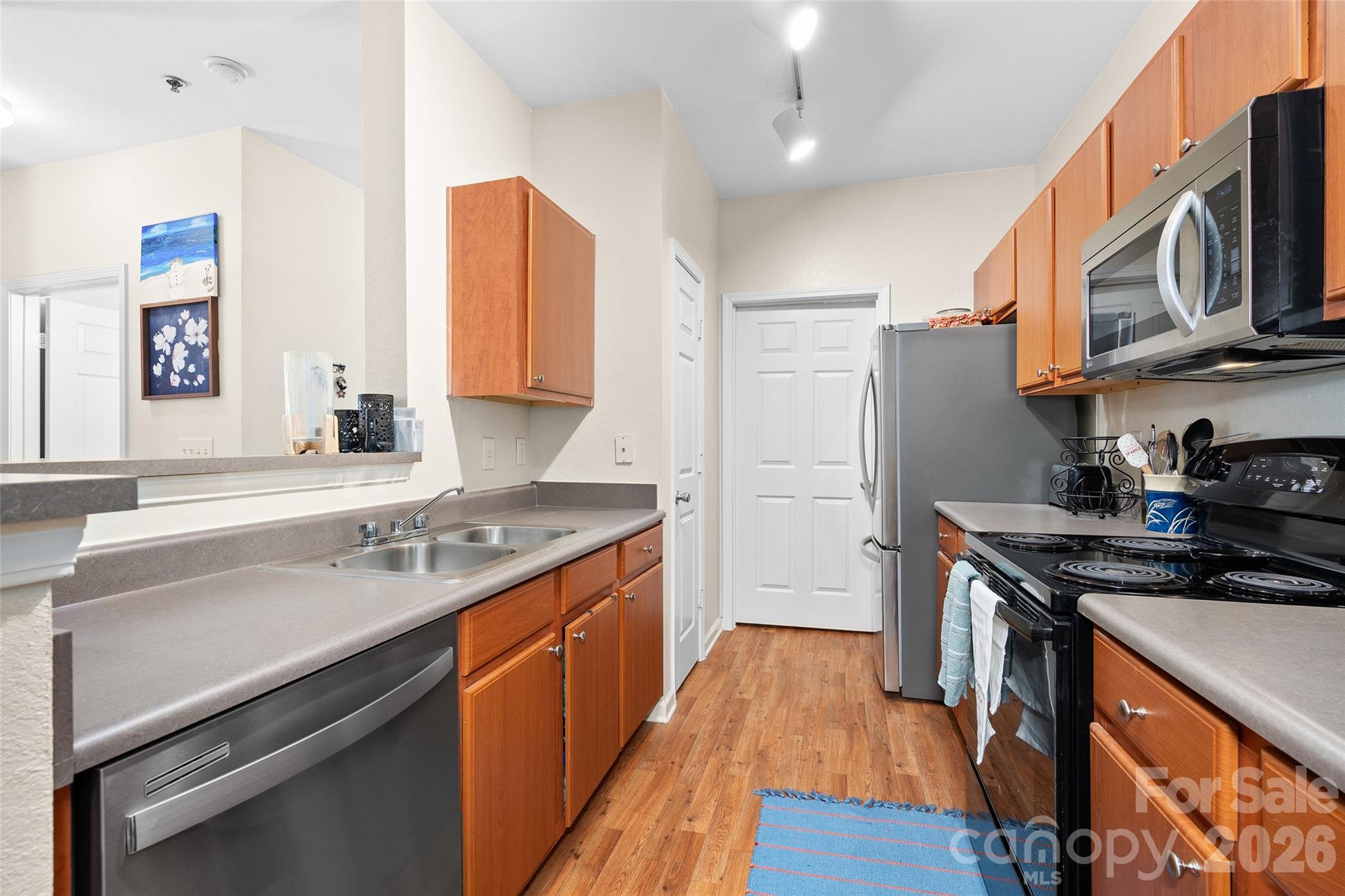 Seasons At Biltmore Lake - Residential