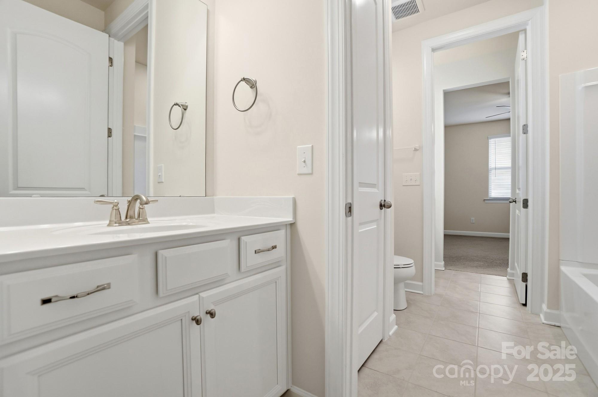 Lake Crest - Residential