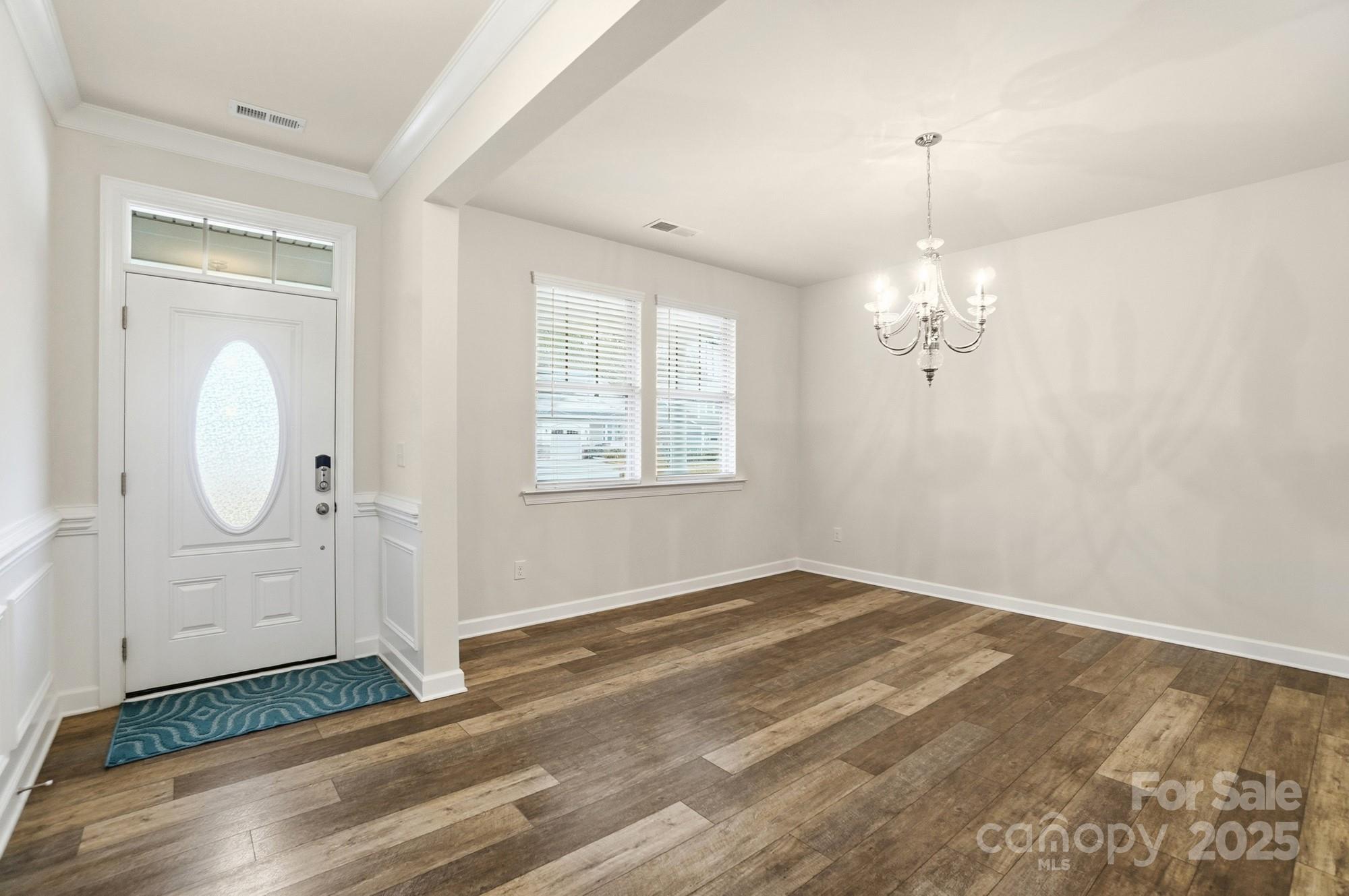 Lake Crest - Residential