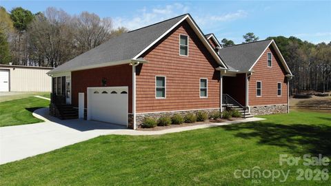Photo of 15027 Beatties Ford Road, Huntersville, NC 28078 (MLS # 4308450)