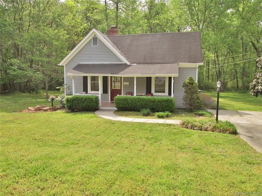 This cute cottage has been remodeled and ready to move into. No HOA.  New bath room including re-glazed tub, new carpeting and paint. Newer tilt out windows, Eat-in kitchen, New vinyl flooring in kitchen and bath. Large closets in both bedrooms. Sellers are providing a warranty. Large lot with 0.44 acres. Survey on file. Fireplace sold "AS IS".